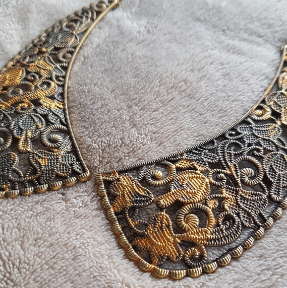 ✨2/$15✨ Necklace: 2 x Collar Necklaces 🛍 Bundle Me! - Picture 6 of 10